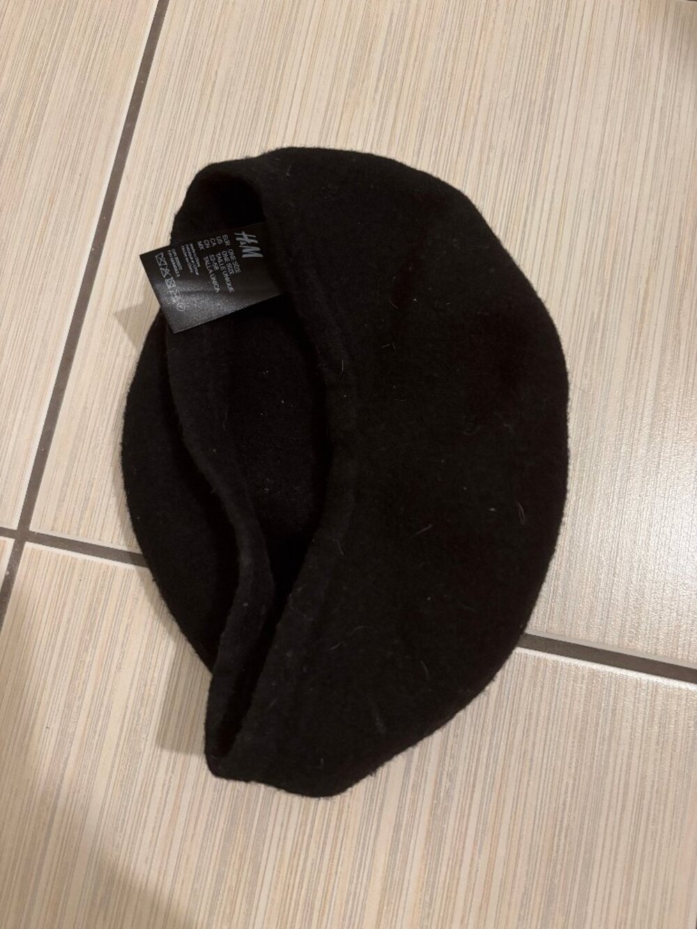 H&M Wool Knit Beret - Picture 7 of 8